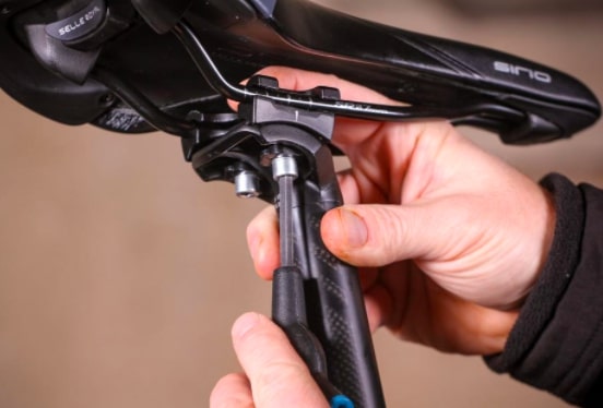 adjust bike saddle